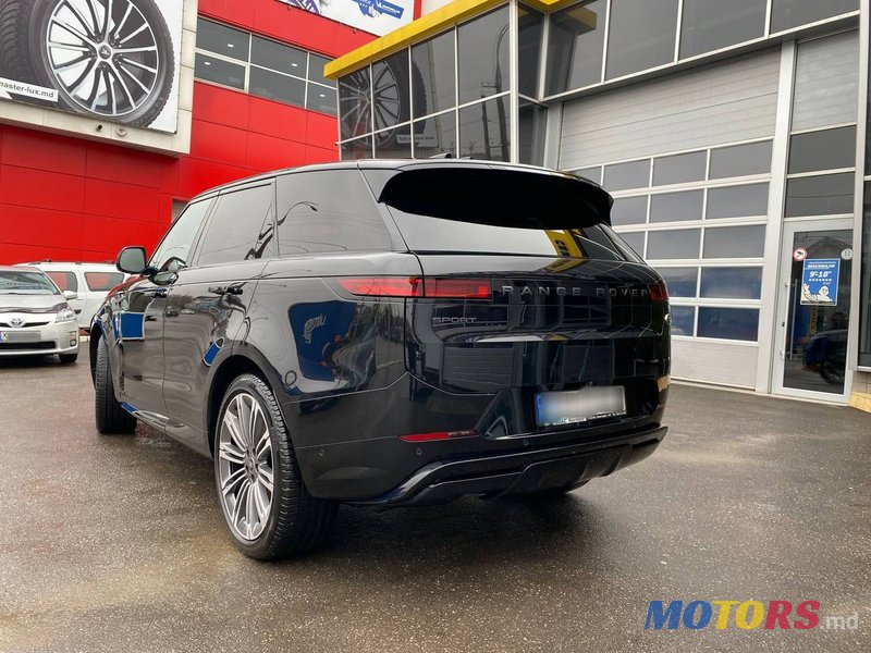 2023' Land Rover Range Rover Sport photo #6