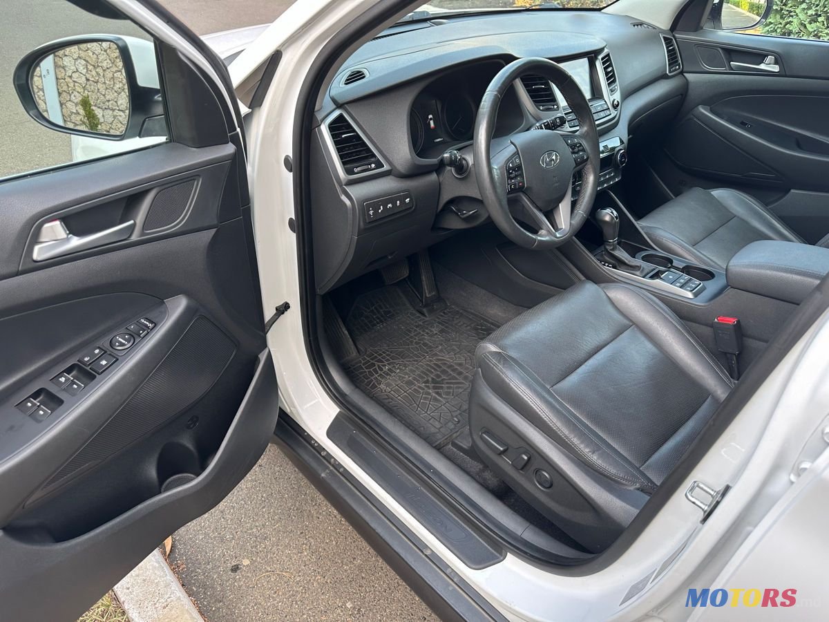 2016' Hyundai Tucson photo #6