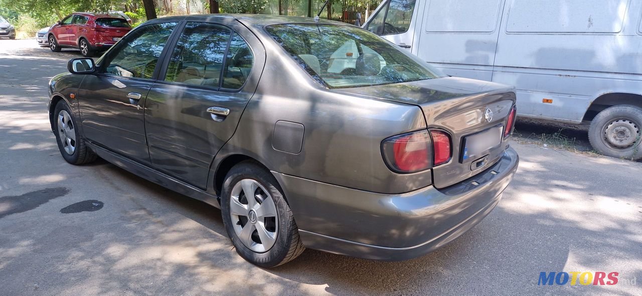 2001' Nissan Primera photo #3