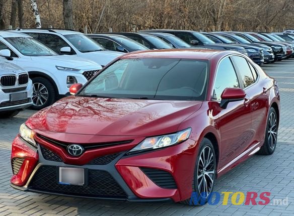 2019' Toyota Camry photo #1