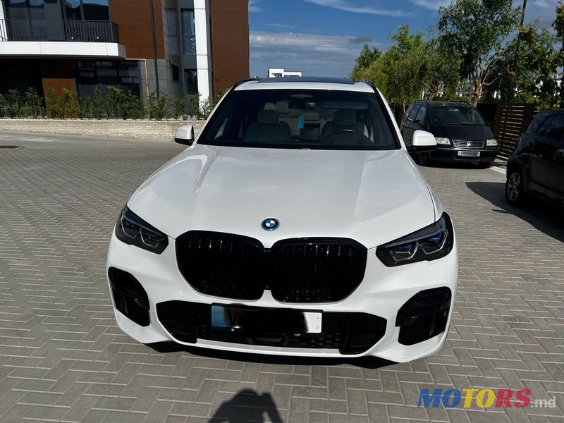 2021' BMW X5 photo #1