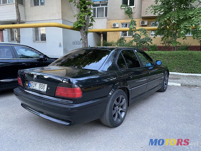 2001' BMW 7 Series photo #4