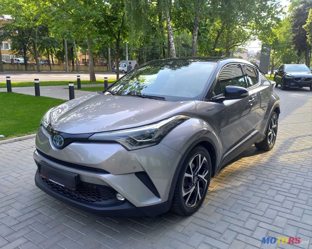 2017' Toyota C-HR photo #1