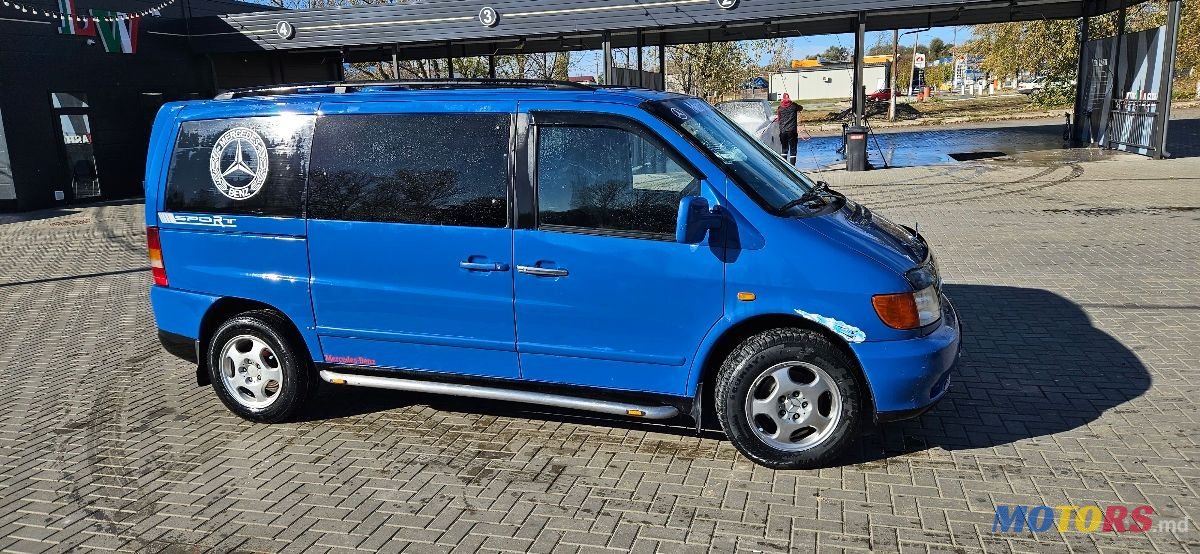 2002' Mercedes-Benz Vito photo #2