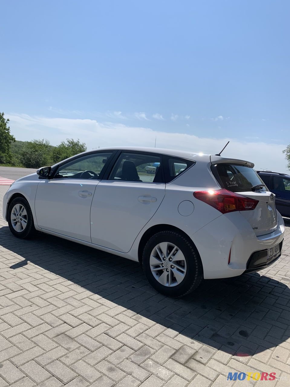 2014' Toyota Auris photo #4