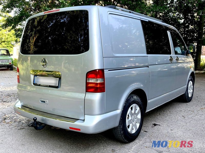 2007' Volkswagen Transporter photo #4