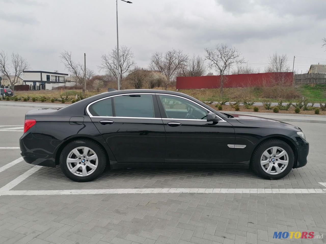 2010' BMW 7 Series photo #3