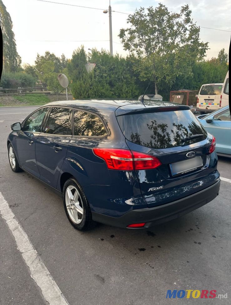 2016' Ford Focus photo #4