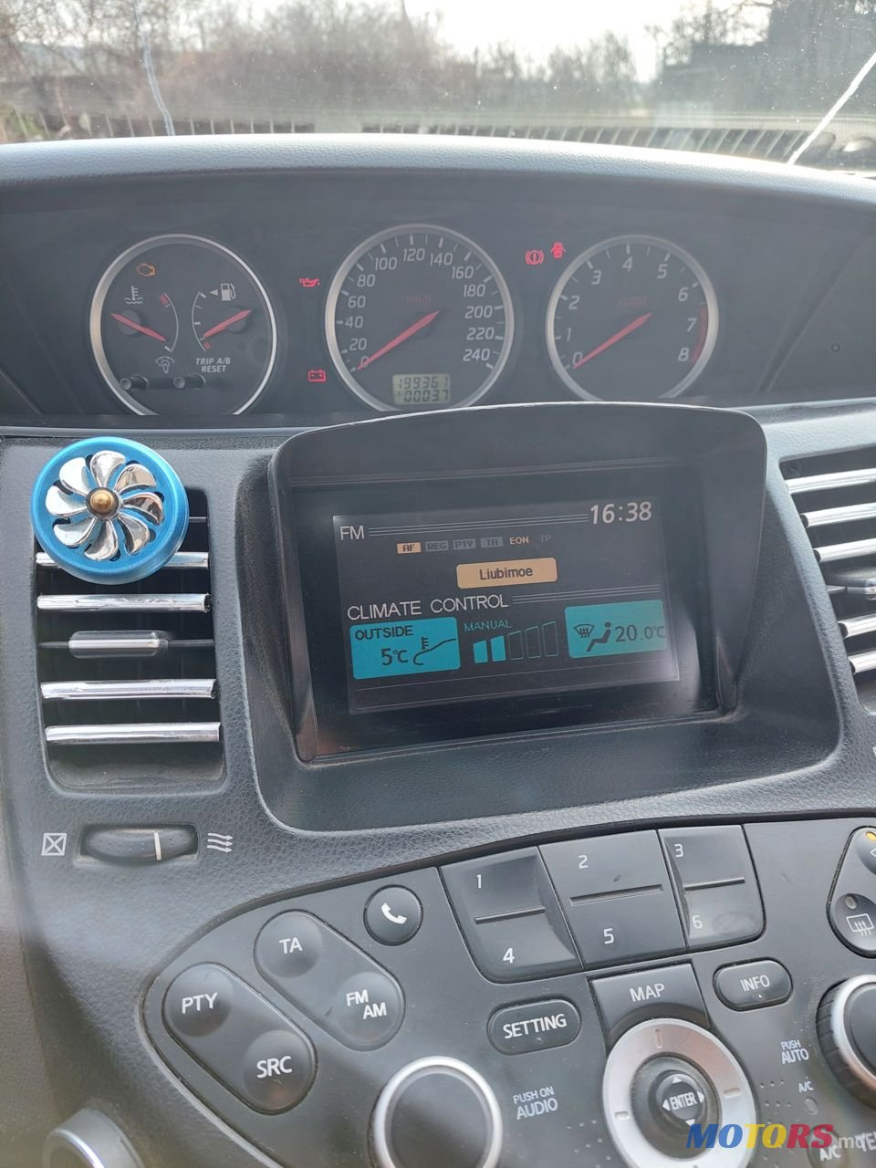 2002' Nissan Primera photo #6