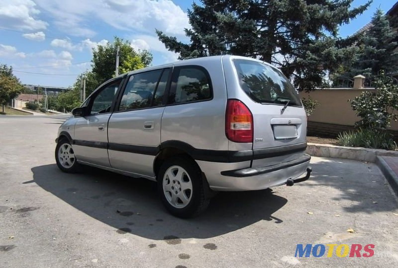 2004' Opel Zafira photo #5