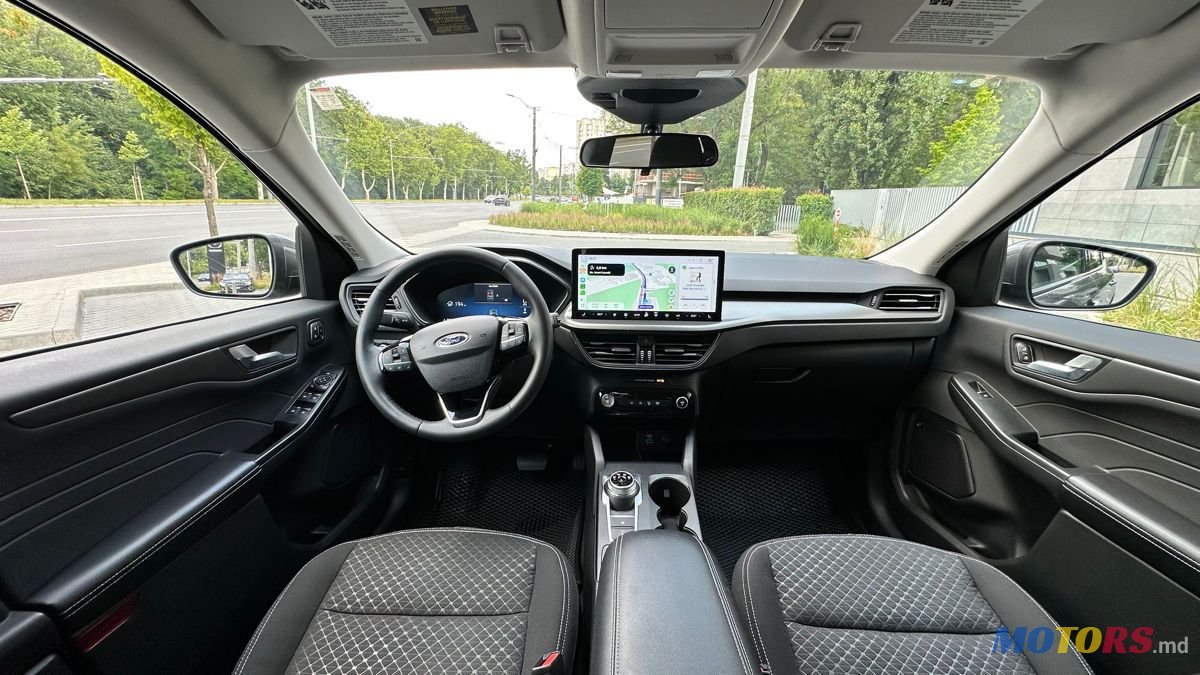 2023' Ford Escape photo #5
