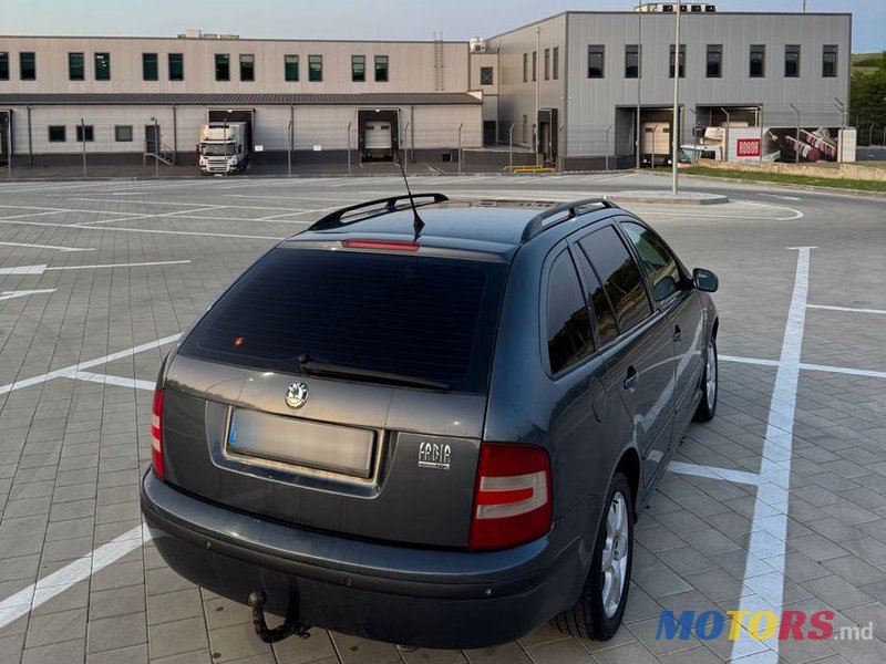 2006' Skoda Fabia photo #2