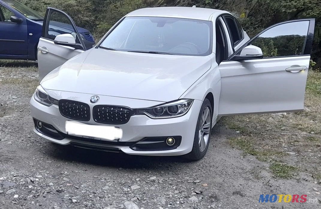 2016' BMW 3 Series photo #3