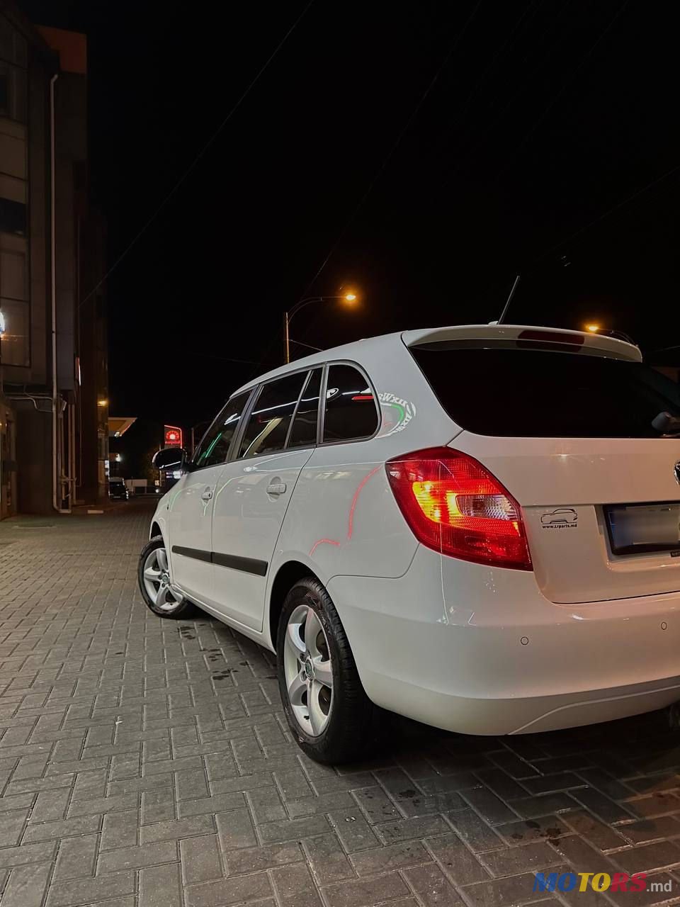 2012' Skoda Fabia photo #2