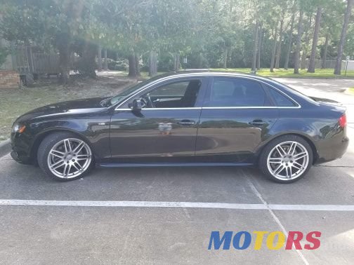 2010' Audi A4 photo #4