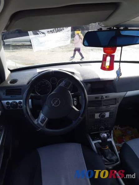 2006' Opel Astra photo #4