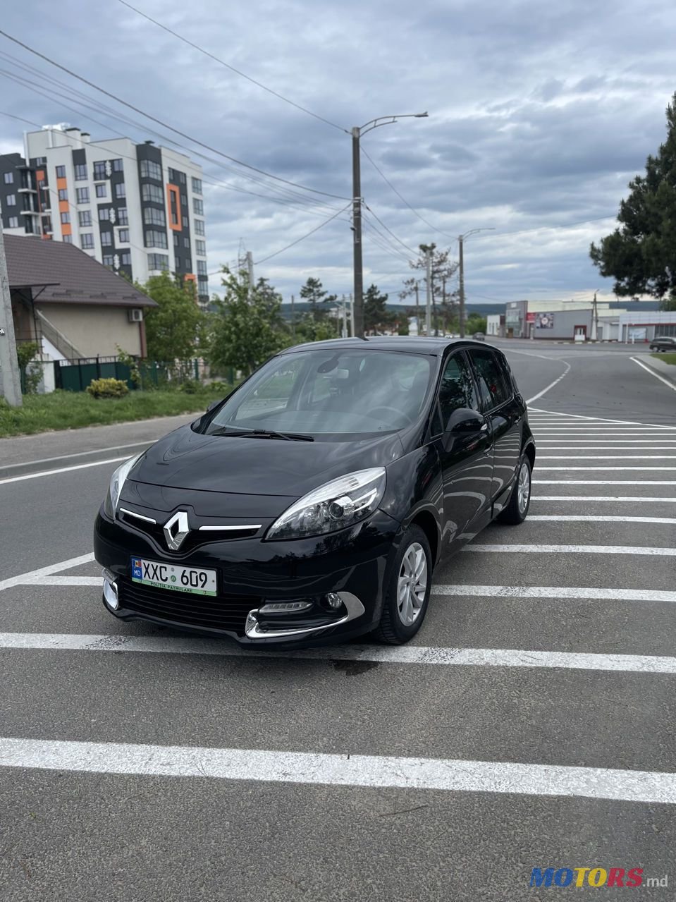 2012' Renault Scenic photo #3