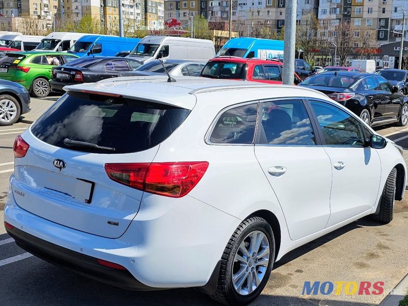 2013' Kia Ceed Sw photo #4