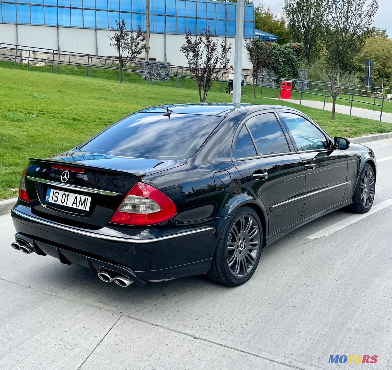 2006' Mercedes-Benz E Класс photo #4