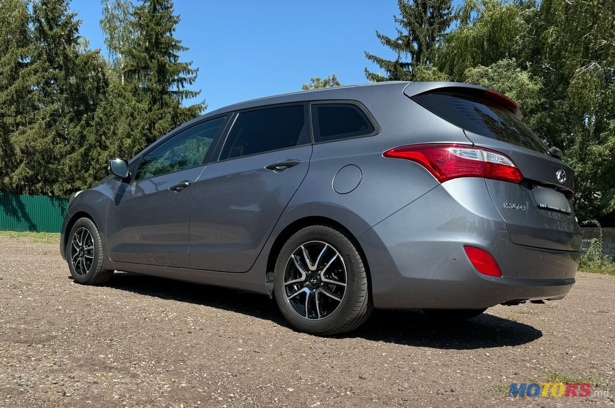 2014' Hyundai i30 photo #5