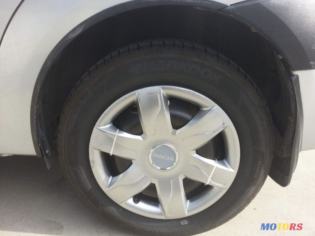 2007' Dacia Logan photo #6