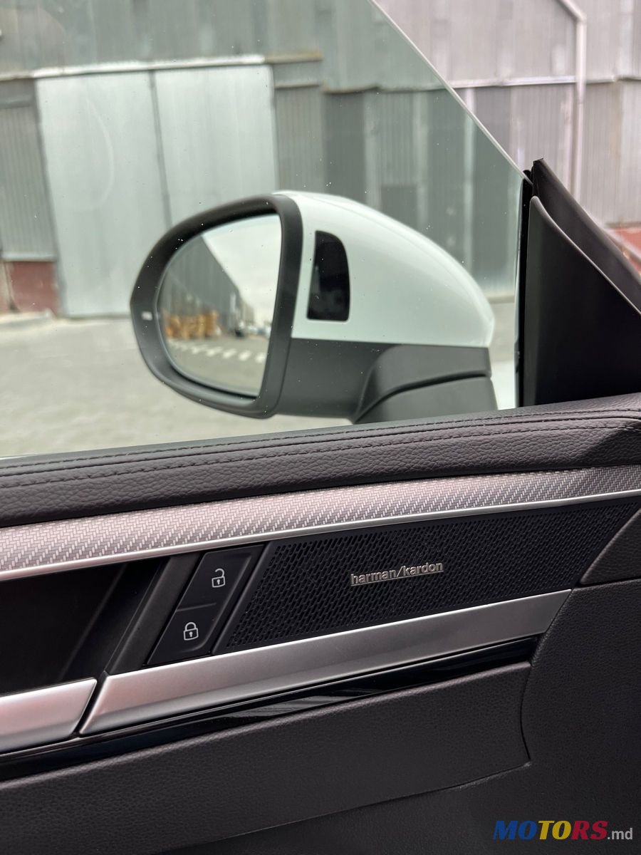 2020' Volkswagen Arteon photo #6