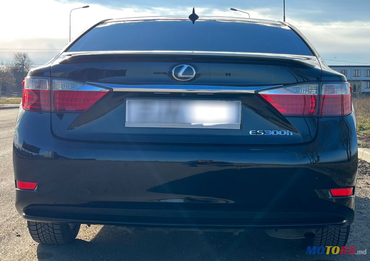 2013' Lexus Es Series photo #4