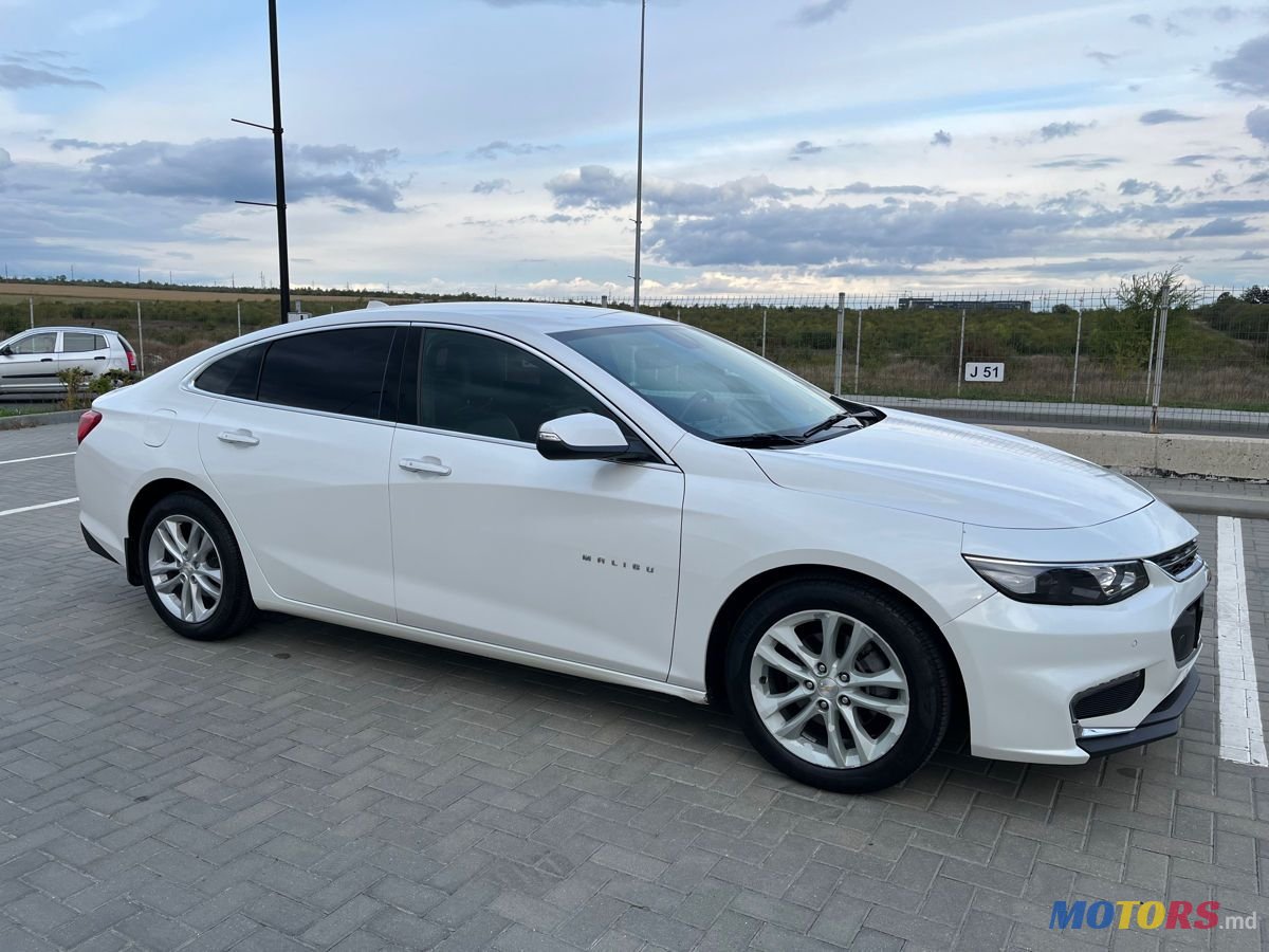 2016' Chevrolet Malibu photo #1