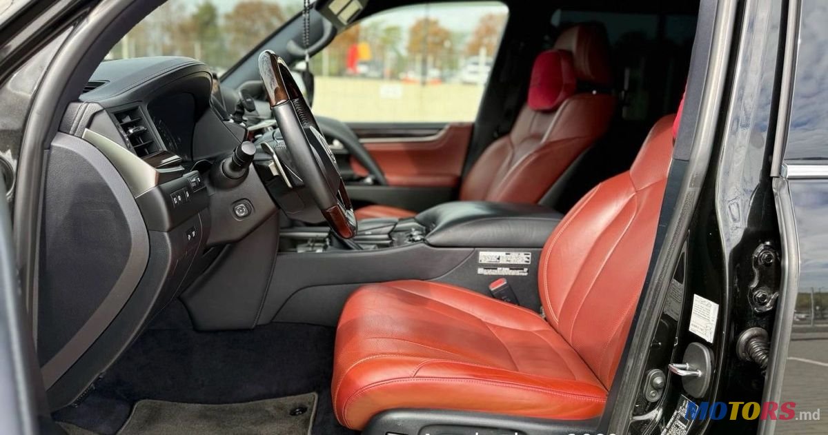 2016' Lexus Lx Series photo #6