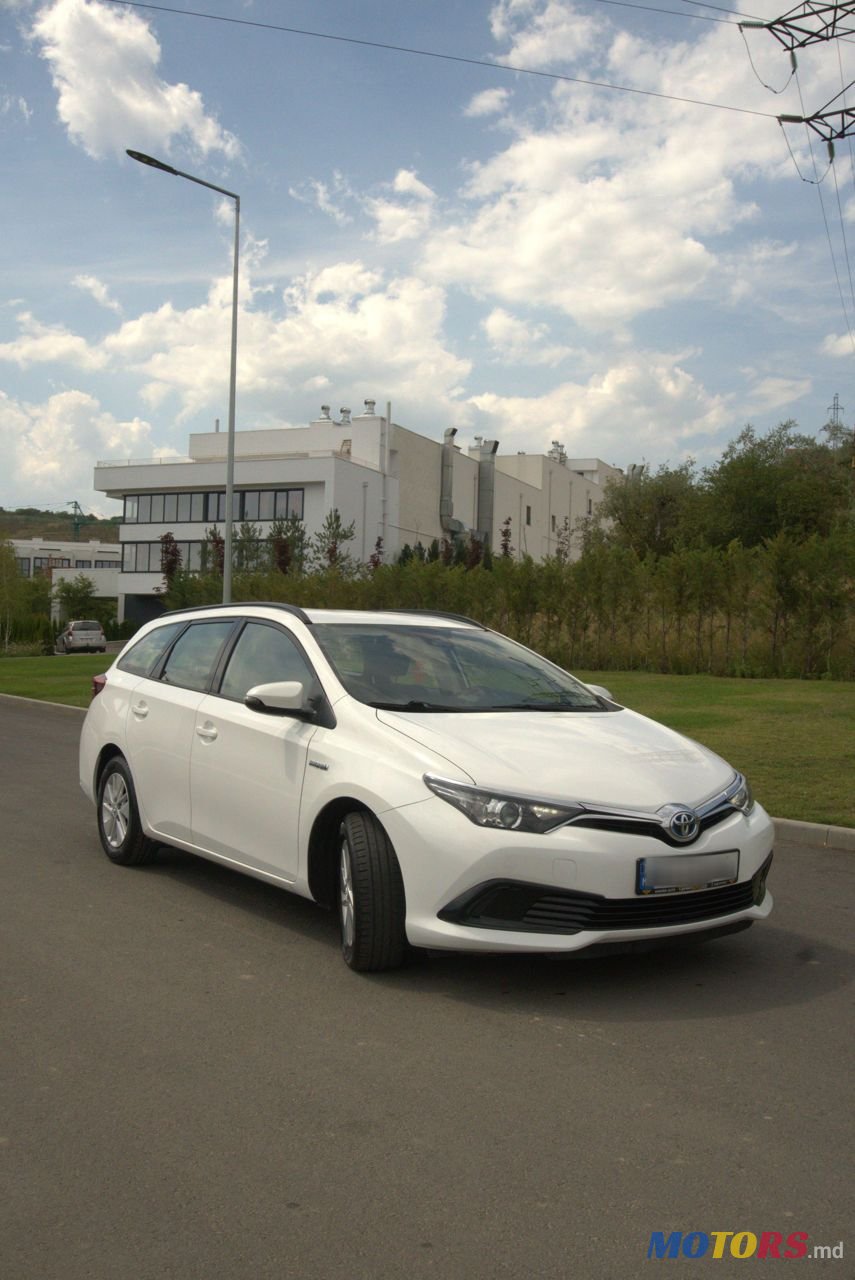 2018' Toyota Auris photo #1