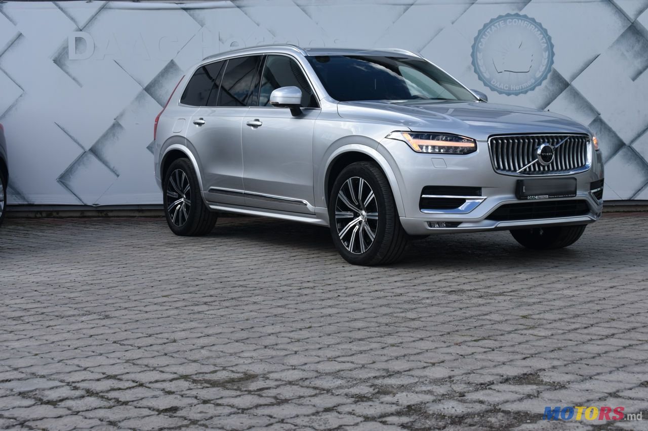 2022' Volvo XC90 photo #3
