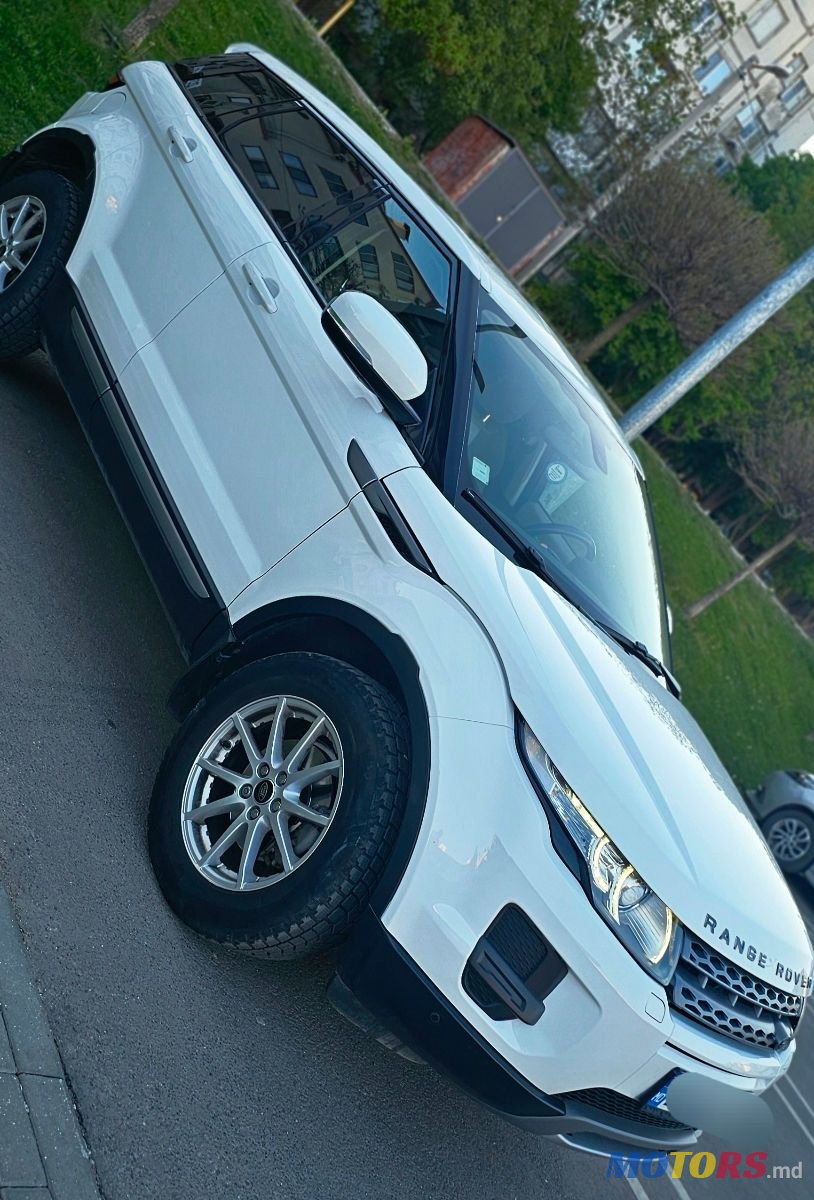 2013' Land Rover Range Rover Evoque photo #2