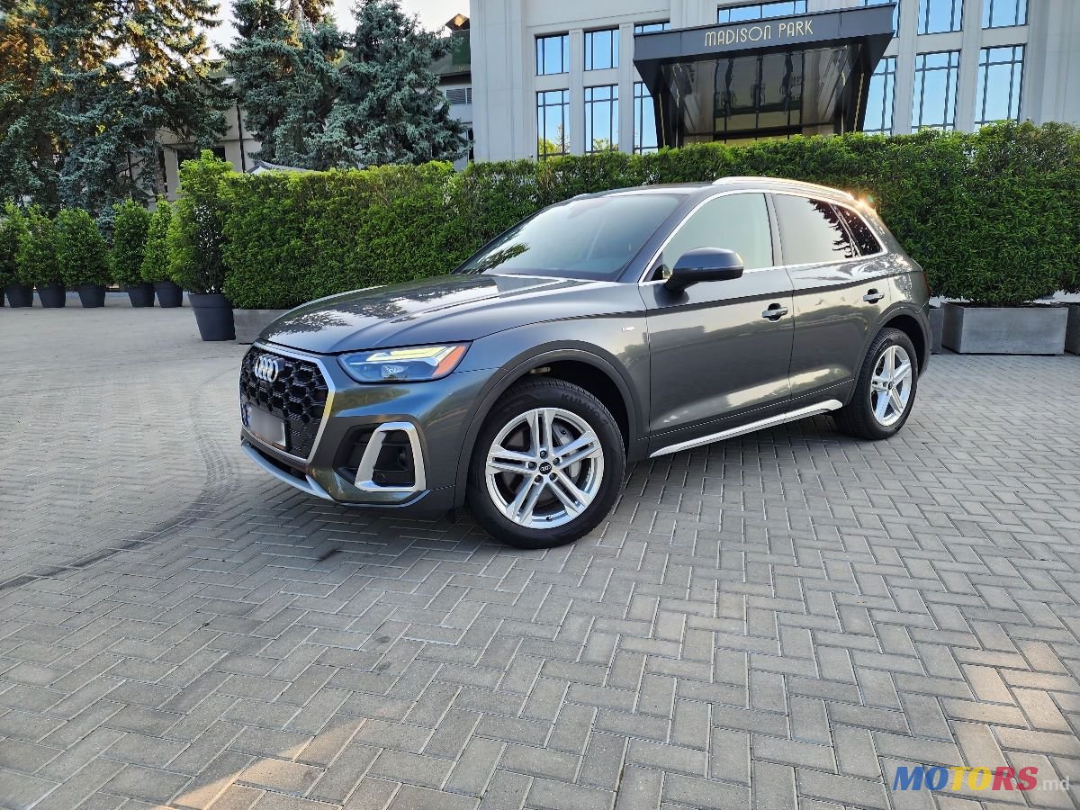 2021' Audi Q5 photo #2