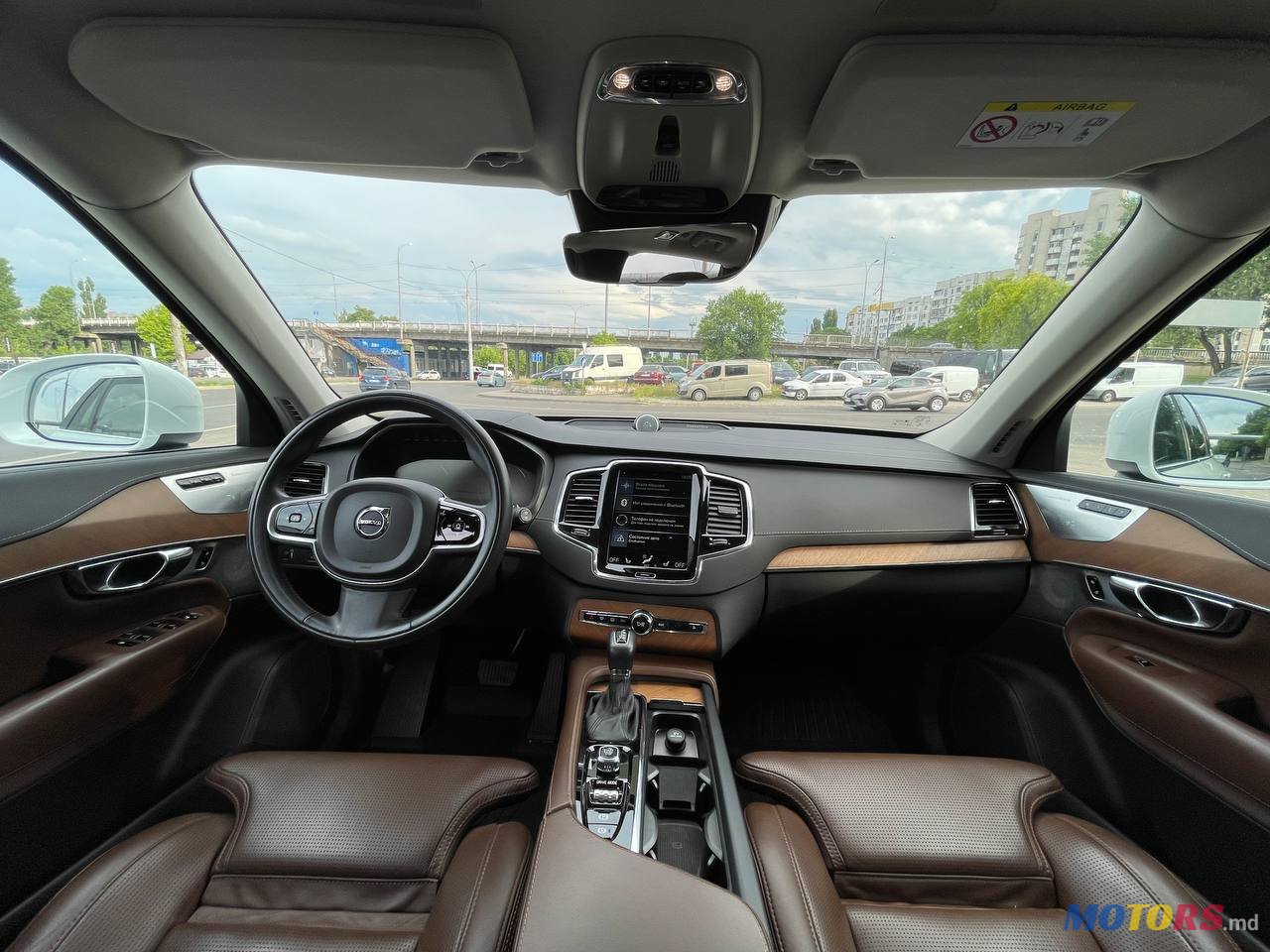 2017' Volvo XC90 photo #2