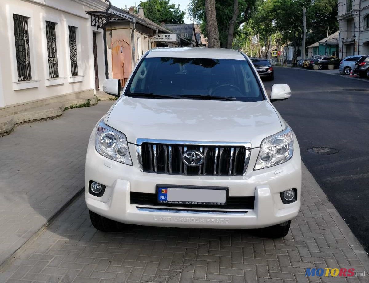 2010' Toyota Land Cruiser Prado photo #1