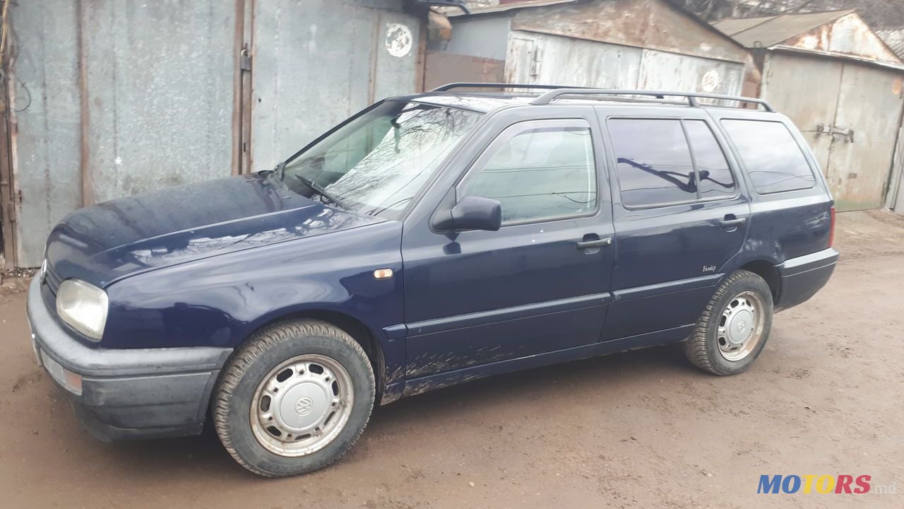 1998' Volkswagen Golf photo #2