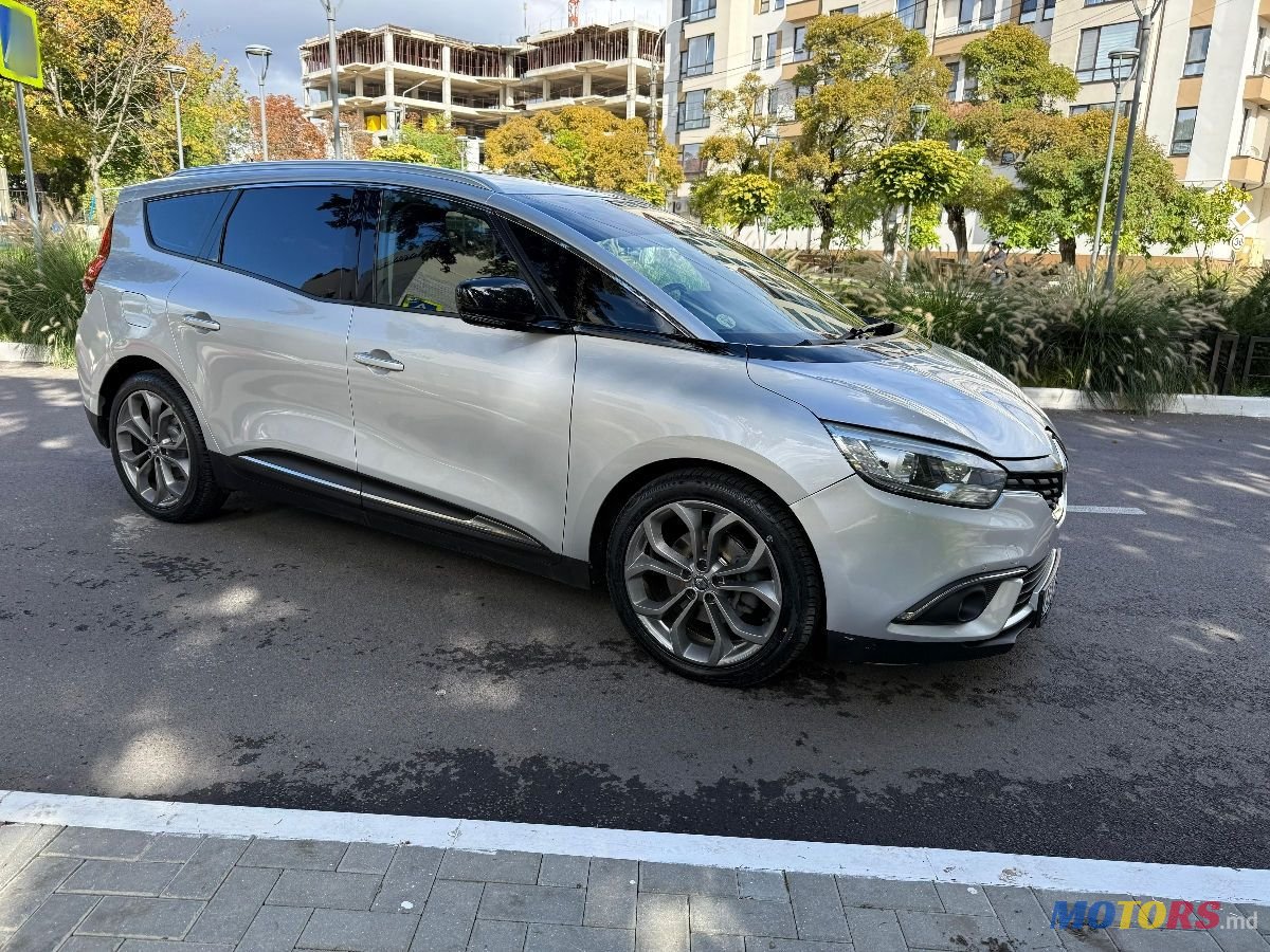 2017' Renault Grand Scenic photo #3