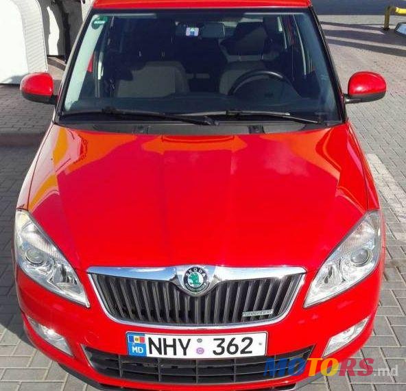 2012' Skoda Fabia photo #1