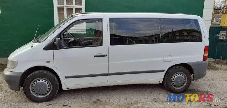 2001' Mercedes-Benz Vito photo #1