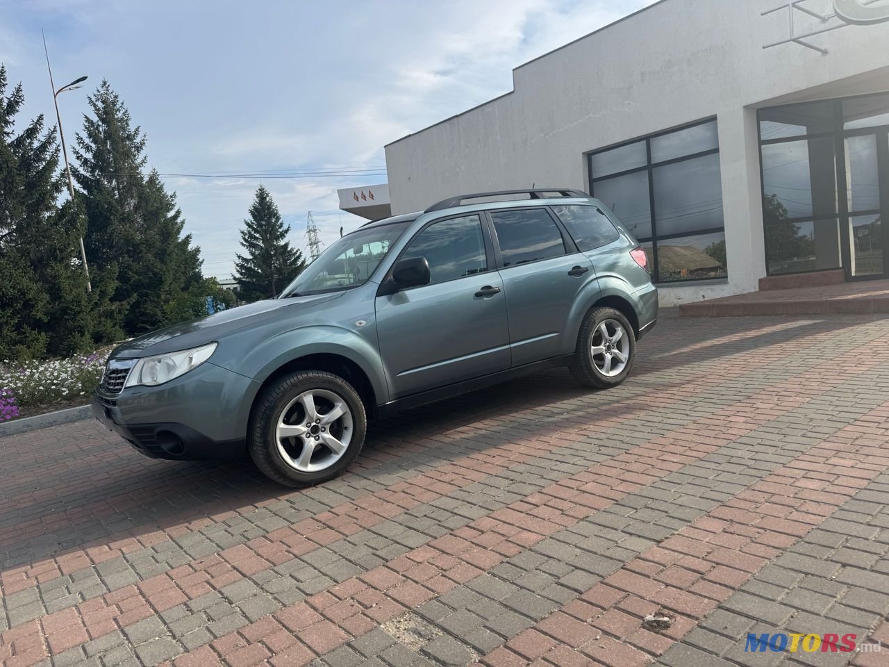 2010' Subaru Forester photo #2