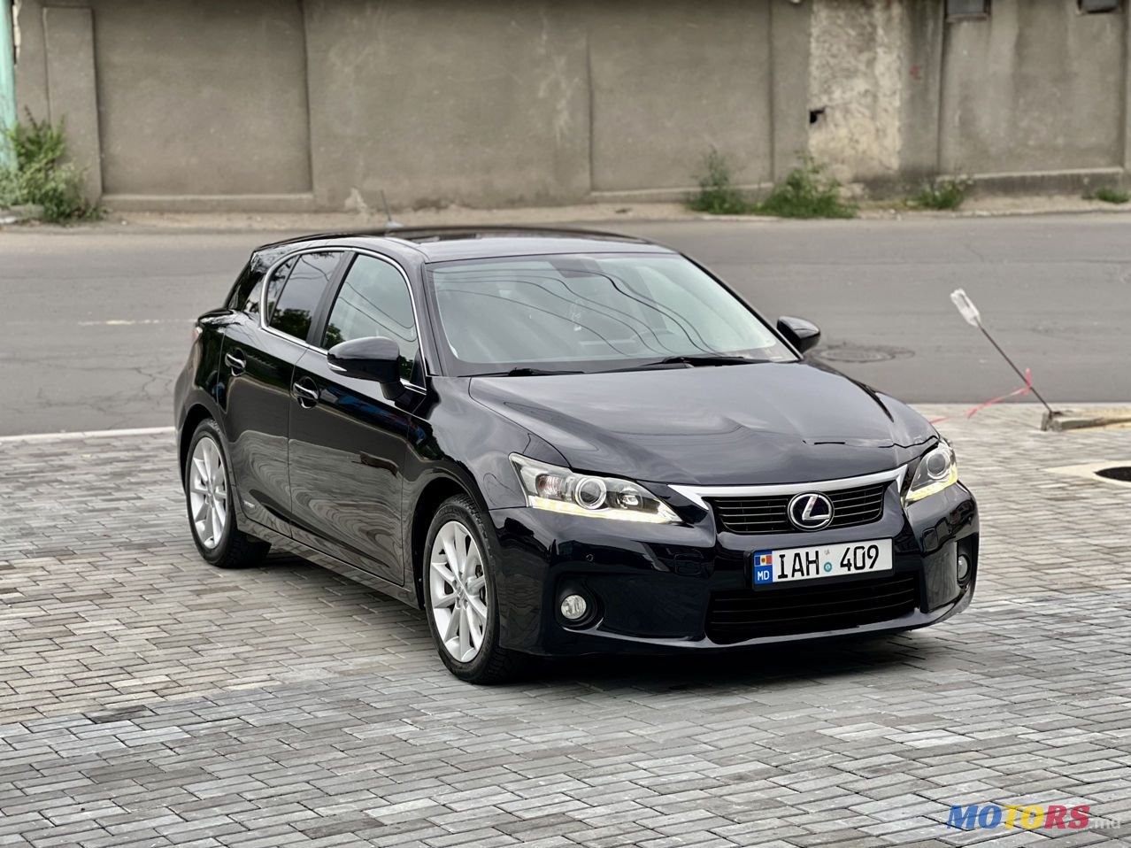 2011' Lexus Ct Series photo #1