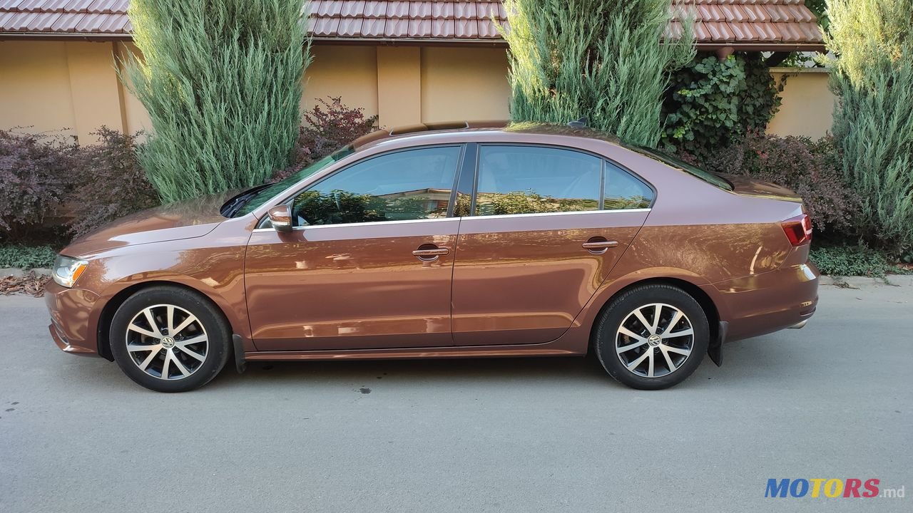 2016' Volkswagen Jetta photo #6