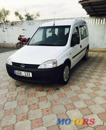 2010' Opel Combo photo #1