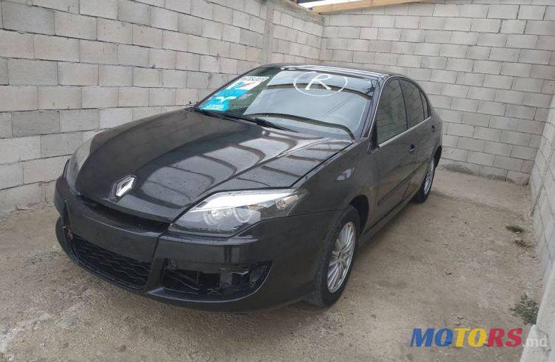 2011' Renault Laguna photo #1