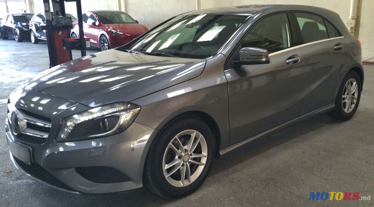 2014' Mercedes-Benz A-Class photo #3