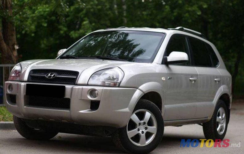 2005' Hyundai Tucson photo #2