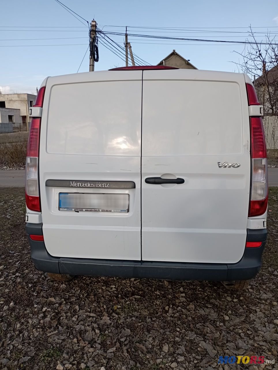 2011' Mercedes-Benz Vito photo #2