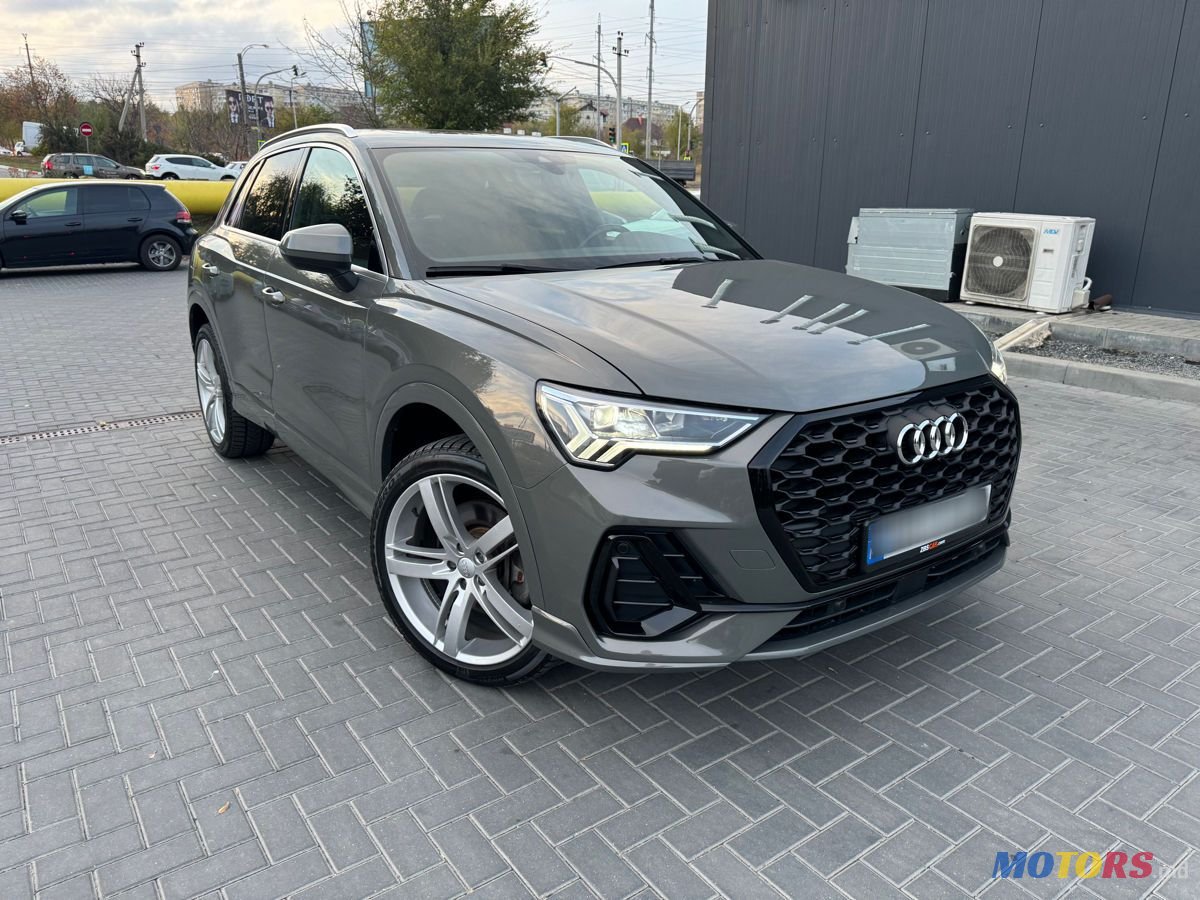 2019' Audi Q3 photo #1