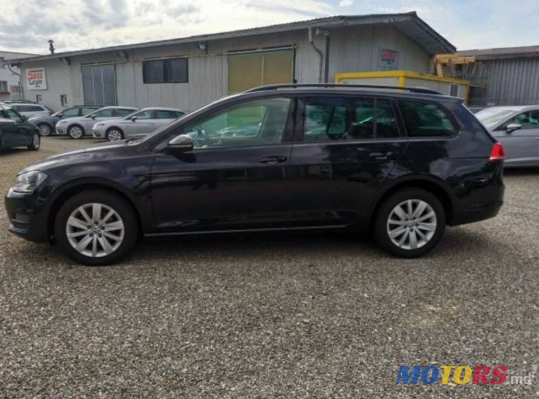 2013' Volkswagen Golf photo #4