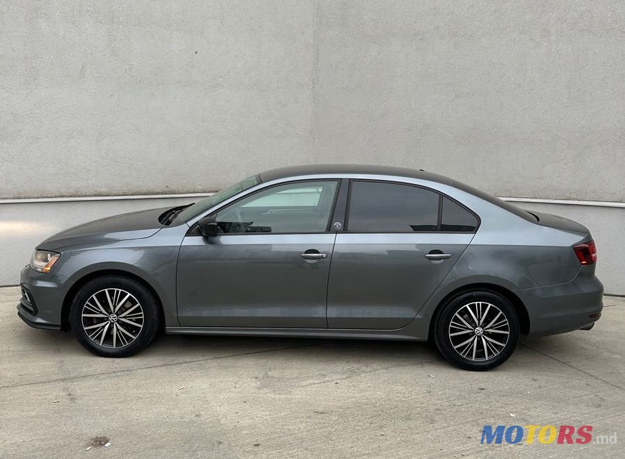 2017' Volkswagen Jetta photo #5